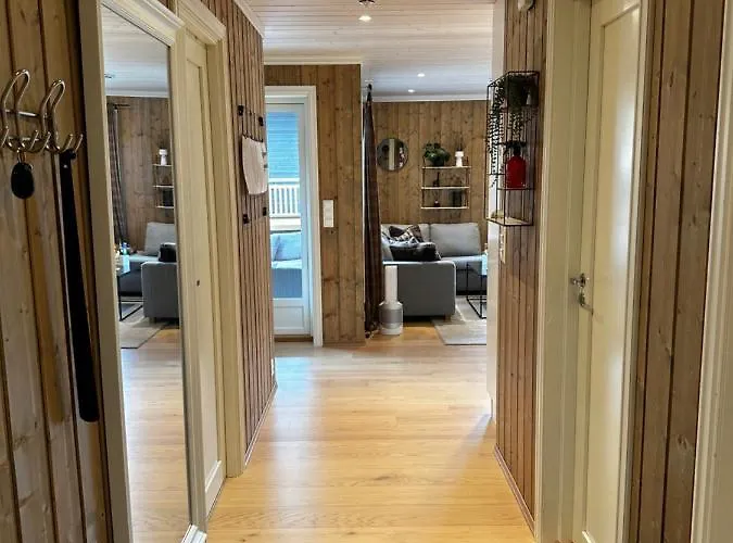 On Geilotunet, Close To Center * Гейло